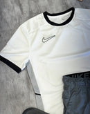 Kit Nike Academy 2025 + Chinelo Victori One