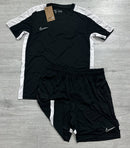 Kit completo Nike Academy Dri-Fit