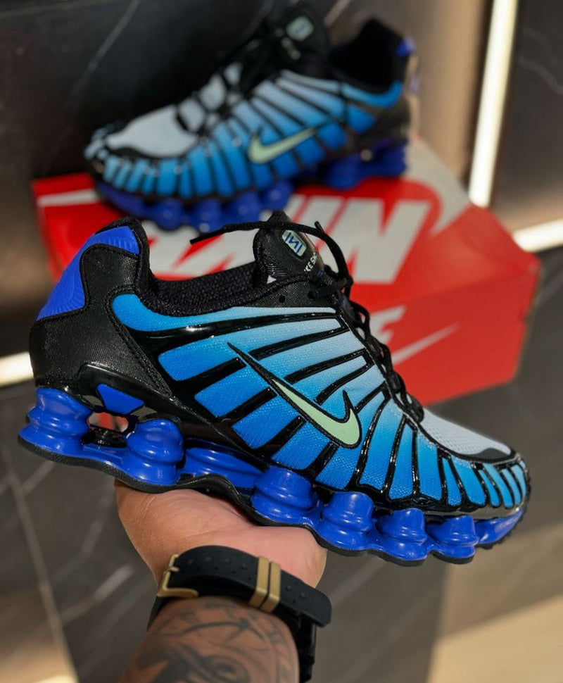 Tênis Nike Shox