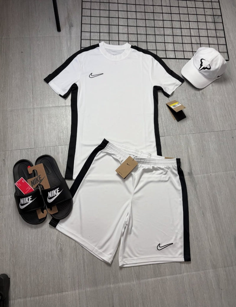 Kit completo Nike Dri-Fit Academy