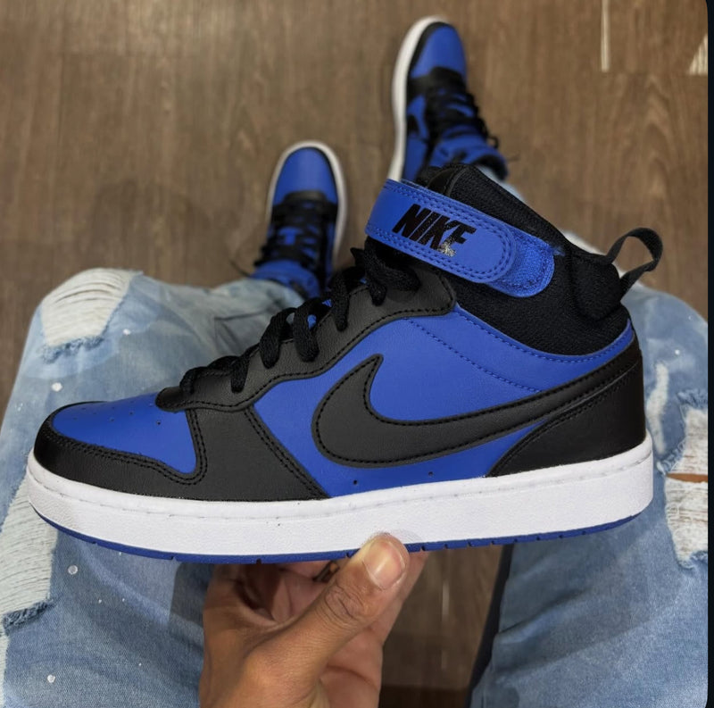 Tênis Nike Borough Azul Royal
