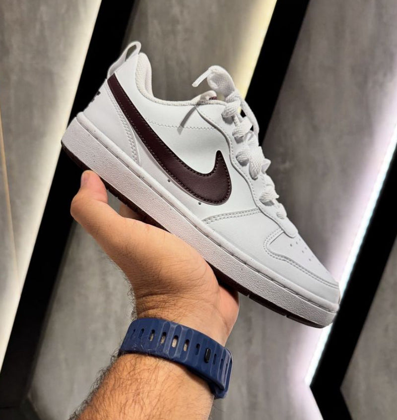 Tênis nike court borough low