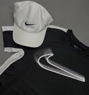 Kit NK Academy DRI-FIT 2025+ Chinelo e boné