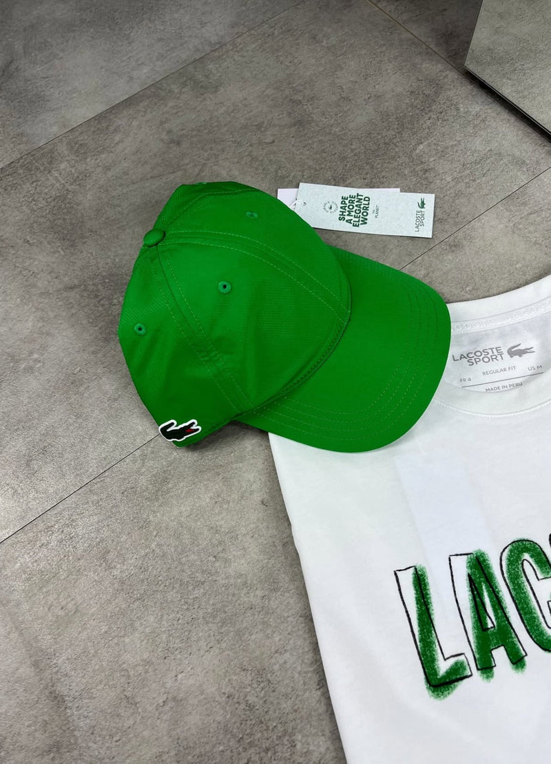 Kit Lacoste